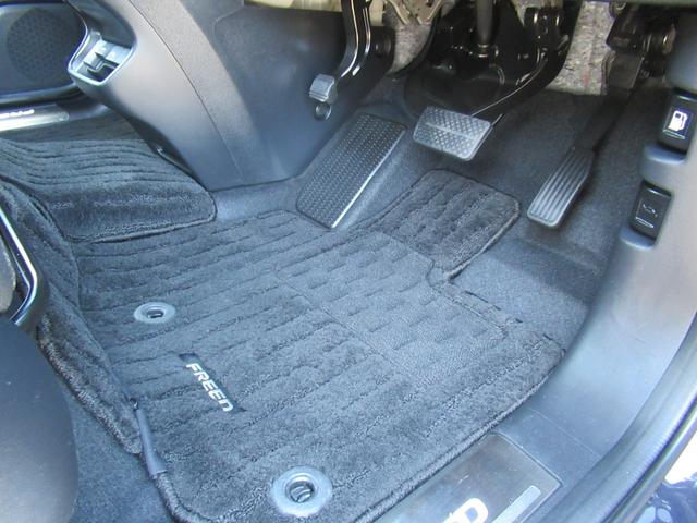 フリードハイブリッド ハイブリッド・Ｇブラックスタイル　ギャザズ９インチナビ　Ｂｌｕｅｔｏｏｔｈ　ＣＤ・ＤＶＤ再生　バックカメラ　前後ドラレコ　両側電動スライド　シートヒーター　後席モニター　モデューロエアロ　純正アルミホイール　ロールサンシェード（36枚目）