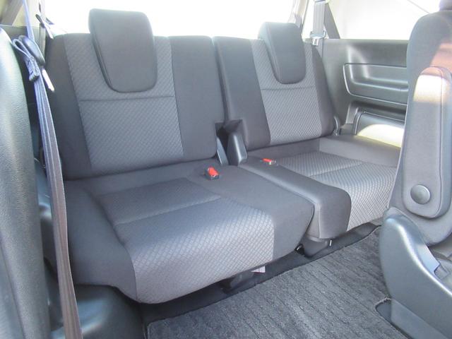 フリードハイブリッド ハイブリッド・Ｇブラックスタイル　ギャザズ９インチナビ　Ｂｌｕｅｔｏｏｔｈ　ＣＤ・ＤＶＤ再生　バックカメラ　前後ドラレコ　両側電動スライド　シートヒーター　後席モニター　モデューロエアロ　純正アルミホイール　ロールサンシェード（43枚目）