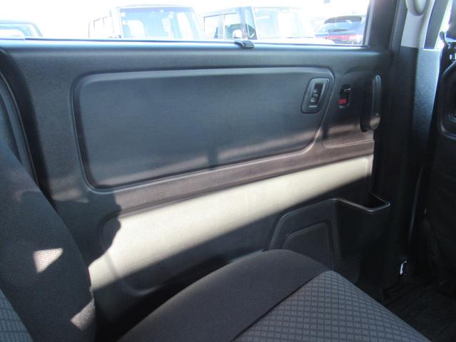 フリードハイブリッド ハイブリッド・Ｇブラックスタイル　ギャザズ９インチナビ　Ｂｌｕｅｔｏｏｔｈ　ＣＤ・ＤＶＤ再生　バックカメラ　前後ドラレコ　両側電動スライド　シートヒーター　後席モニター　モデューロエアロ　純正アルミホイール　ロールサンシェード（51枚目）