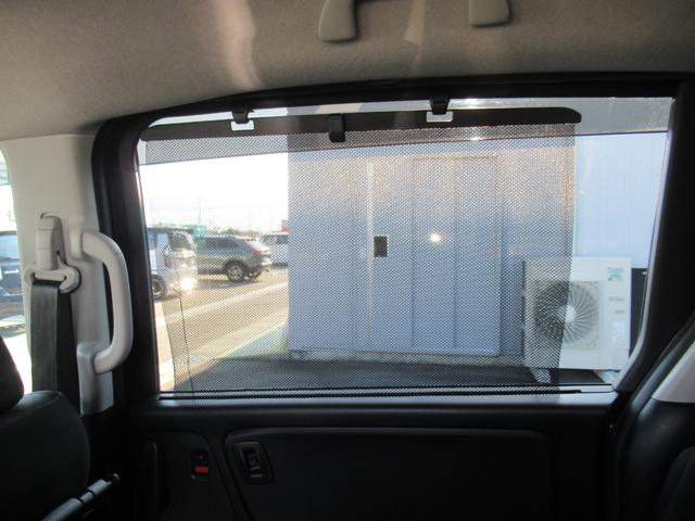 フリードハイブリッド ハイブリッド・Ｇブラックスタイル　ギャザズ９インチナビ　Ｂｌｕｅｔｏｏｔｈ　ＣＤ・ＤＶＤ再生　バックカメラ　前後ドラレコ　両側電動スライド　シートヒーター　後席モニター　モデューロエアロ　純正アルミホイール　ロールサンシェード（56枚目）