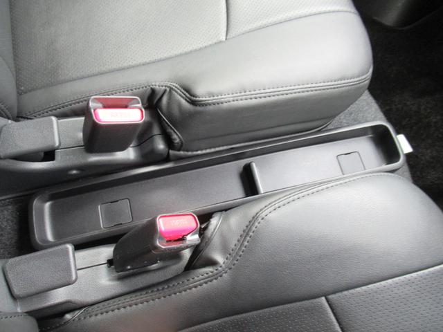 アトレー ＲＳ　純正ディスプレイオーディオ　Ｂｌｕｅｔｏｏｔｈ　フルセグＴＶ　バックカメラ　両側電動スライド　ＬＥＤヘッドライト　スマアシ　純正ホイール　スマートキー　ＥＴＣ　４ＷＤ　エンジンプッシュボタン（27枚目）