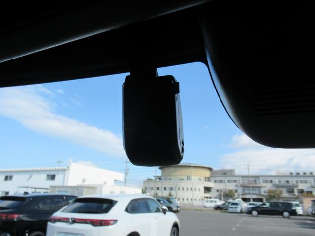 Ｎ－ＢＯＸジョイ ターボ　９インチＨｏｎｄａＣＯＮＮＥＣＴナビ　マルチビューカメラ　ドラレコ　シートヒーター　ルーフコンソール　弊社デモカー（20枚目）