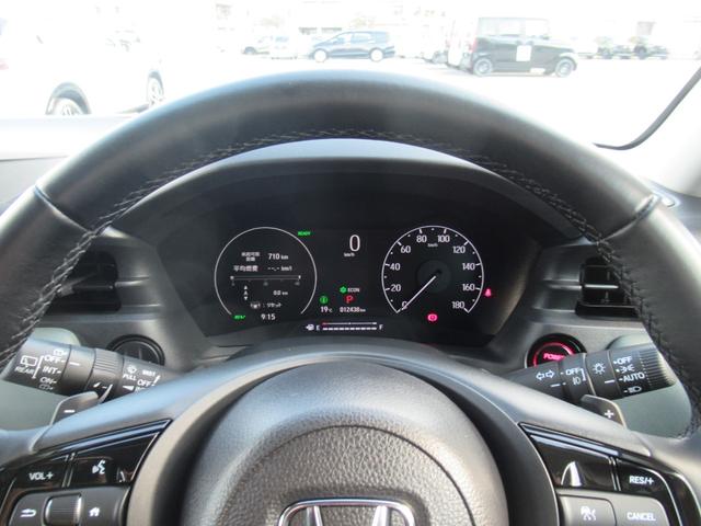 ヴェゼル e:HEVX・HuNTパッケージ ギャザズナビ Bluetooth CD・DVD再生 フルセグTV バックカメラ LEDヘッドライト 純正アルミホイール 弊社デモカー 本革巻きステアリング ホンダセンシング スマートキー(18枚目)