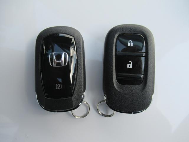 ヴェゼル e:HEVX・HuNTパッケージ ギャザズナビ Bluetooth CD・DVD再生 フルセグTV バックカメラ LEDヘッドライト 純正アルミホイール 弊社デモカー 本革巻きステアリング ホンダセンシング スマートキー(23枚目)