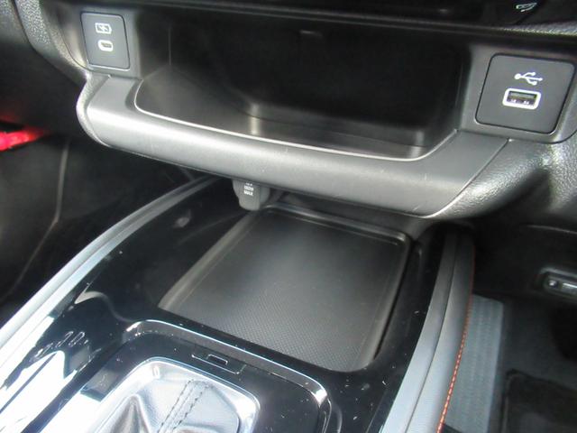 ヴェゼル e:HEVX・HuNTパッケージ ギャザズナビ Bluetooth CD・DVD再生 フルセグTV バックカメラ LEDヘッドライト 純正アルミホイール 弊社デモカー 本革巻きステアリング ホンダセンシング スマートキー(28枚目)