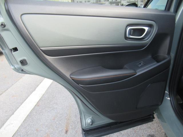 ヴェゼル e:HEVX・HuNTパッケージ ギャザズナビ Bluetooth CD・DVD再生 フルセグTV バックカメラ LEDヘッドライト 純正アルミホイール 弊社デモカー 本革巻きステアリング ホンダセンシング スマートキー(45枚目)