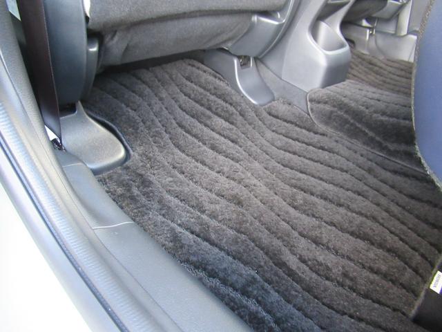 ヴェゼル e:HEVX・HuNTパッケージ ギャザズナビ Bluetooth CD・DVD再生 フルセグTV バックカメラ LEDヘッドライト 純正アルミホイール 弊社デモカー 本革巻きステアリング ホンダセンシング スマートキー(47枚目)