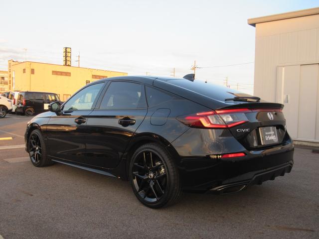 シビック ＲＳ　Ｇｏｏｇｌｅ搭載９インチＨｏｎｄａＣＯＮＮＥＣＴディスプレー　バックカメラ　ドラレコ　シートヒーター　　ワイヤレス充電　弊社デモカー　ＬＥＤヘッドライト　ＢＯＳＥプレミアムサウンドシステム（7枚目）