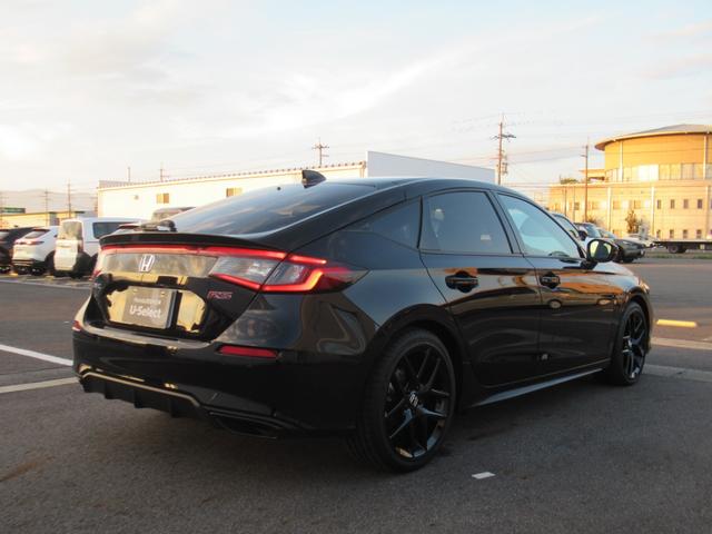 シビック ＲＳ　Ｇｏｏｇｌｅ搭載９インチＨｏｎｄａＣＯＮＮＥＣＴディスプレー　バックカメラ　ドラレコ　シートヒーター　　ワイヤレス充電　弊社デモカー　ＬＥＤヘッドライト　ＢＯＳＥプレミアムサウンドシステム（9枚目）