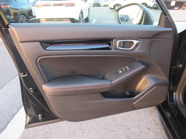 シビック ＲＳ　Ｇｏｏｇｌｅ搭載９インチＨｏｎｄａＣＯＮＮＥＣＴディスプレー　バックカメラ　ドラレコ　シートヒーター　　ワイヤレス充電　弊社デモカー　ＬＥＤヘッドライト　ＢＯＳＥプレミアムサウンドシステム（49枚目）