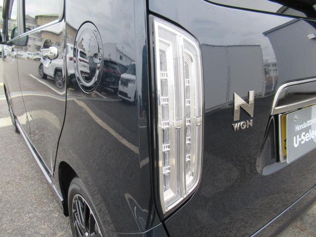 Ｎ－ＷＧＮカスタム Ｌ・ターボ　ギャザズナビ　Ｂｌｕｅｔｏｏｔｈ　ＣＤ・ＤＶＤ再生　フルセグＴＶ　バックカメラ　前後ドラレコ　シートヒーター　ＬＥＤヘッドライト　オートリトラミラー　純正アルミホイール　ＥＴＣ　スマートキー（12枚目）