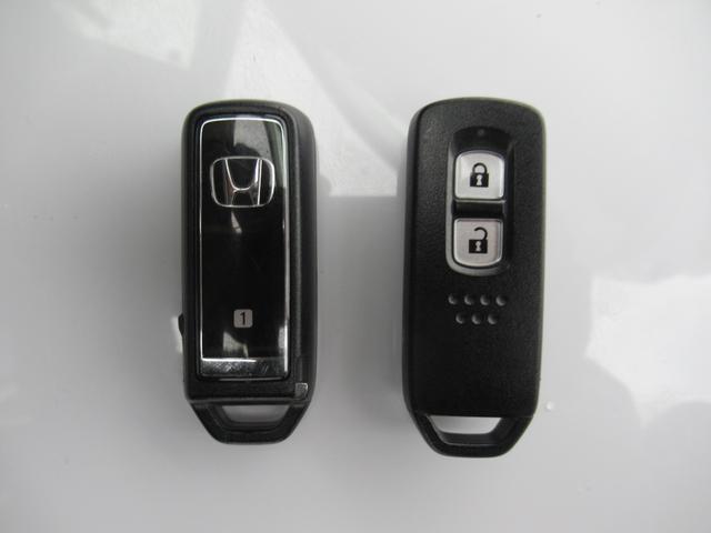 Ｎ－ＷＧＮカスタム Ｌ・ターボ　ギャザズナビ　Ｂｌｕｅｔｏｏｔｈ　ＣＤ・ＤＶＤ再生　フルセグＴＶ　バックカメラ　前後ドラレコ　シートヒーター　ＬＥＤヘッドライト　オートリトラミラー　純正アルミホイール　ＥＴＣ　スマートキー（24枚目）