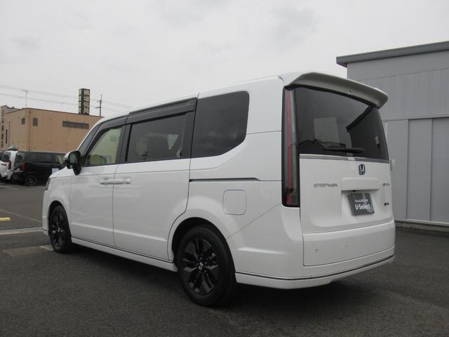 ステップワゴン e:HEVスパーダ 11.4インチHondaCONNECTナビ Bluetooth CD・DVD再生 フルセグTV バックカメラ 3カメラドラレコ 両側電動スライド 電動リアゲート シートヒーター 純正アルミホイール(6枚目)