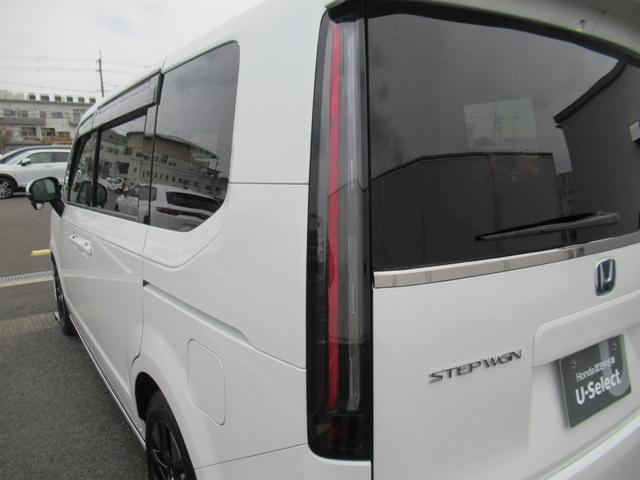 ステップワゴン e:HEVスパーダ 11.4インチHondaCONNECTナビ Bluetooth CD・DVD再生 フルセグTV バックカメラ 3カメラドラレコ 両側電動スライド 電動リアゲート シートヒーター 純正アルミホイール(12枚目)