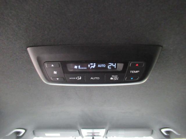 ステップワゴン e:HEVスパーダ 11.4インチHondaCONNECTナビ Bluetooth CD・DVD再生 フルセグTV バックカメラ 3カメラドラレコ 両側電動スライド 電動リアゲート シートヒーター 純正アルミホイール(25枚目)