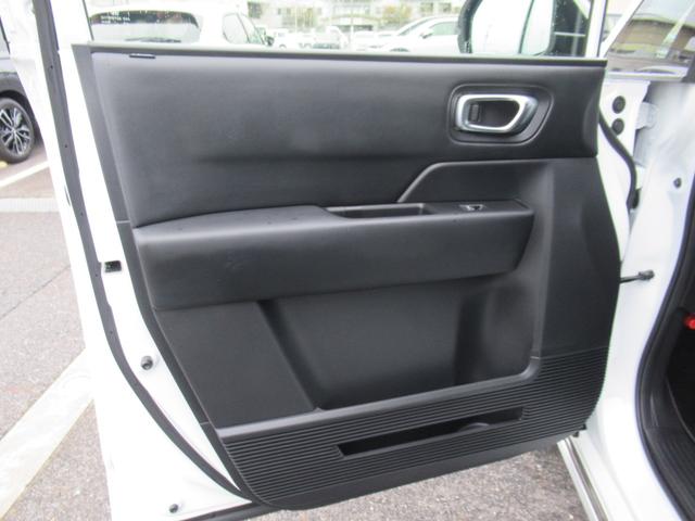 ステップワゴン e:HEVスパーダ 11.4インチHondaCONNECTナビ Bluetooth CD・DVD再生 フルセグTV バックカメラ 3カメラドラレコ 両側電動スライド 電動リアゲート シートヒーター 純正アルミホイール(58枚目)