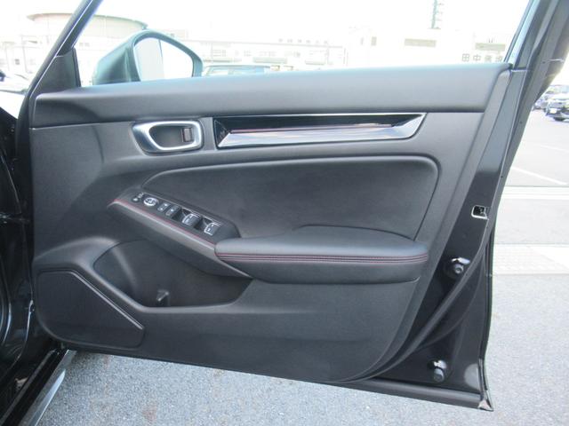 シビック RS Google搭載HondaCONNECTディスプレー Bカメラ 電動シート シートヒーター 6MT(27枚目)