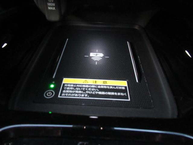 ヴェゼル e:HEVZ HondaCONNECTディスプレー Bluetooth フルセグTV マルチビューカメラ プレミアムオーディオ 電動リアゲート シートヒーター 弊社デモカー LEDヘッドライト ワイヤレス充電器(22枚目)