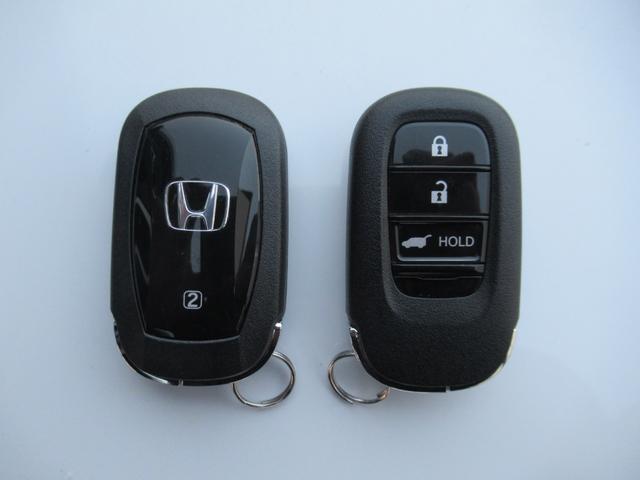 ヴェゼル e:HEVZ HondaCONNECTディスプレー Bluetooth フルセグTV マルチビューカメラ プレミアムオーディオ 電動リアゲート シートヒーター 弊社デモカー LEDヘッドライト ワイヤレス充電器(25枚目)