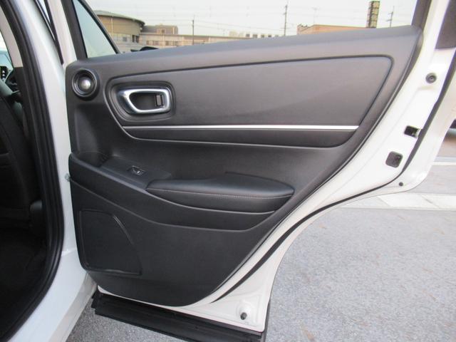 ヴェゼル e:HEVZ HondaCONNECTディスプレー Bluetooth フルセグTV マルチビューカメラ プレミアムオーディオ 電動リアゲート シートヒーター 弊社デモカー LEDヘッドライト ワイヤレス充電器(35枚目)