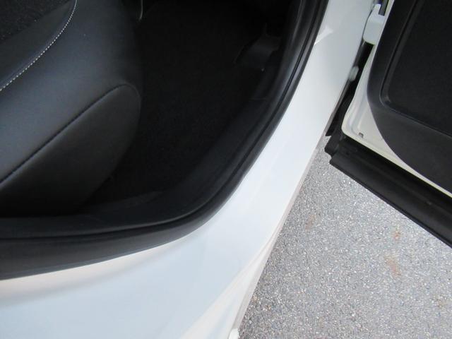 ヴェゼル e:HEVZ HondaCONNECTディスプレー Bluetooth フルセグTV マルチビューカメラ プレミアムオーディオ 電動リアゲート シートヒーター 弊社デモカー LEDヘッドライト ワイヤレス充電器(36枚目)