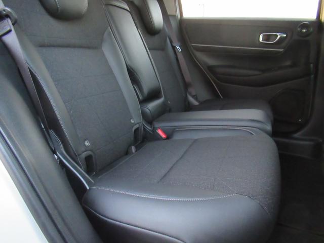 ヴェゼル e:HEVZ HondaCONNECTディスプレー Bluetooth フルセグTV マルチビューカメラ プレミアムオーディオ 電動リアゲート シートヒーター 弊社デモカー LEDヘッドライト ワイヤレス充電器(38枚目)