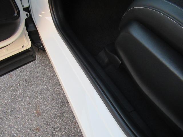 ヴェゼル e:HEVZ HondaCONNECTディスプレー Bluetooth フルセグTV マルチビューカメラ プレミアムオーディオ 電動リアゲート シートヒーター 弊社デモカー LEDヘッドライト ワイヤレス充電器(51枚目)