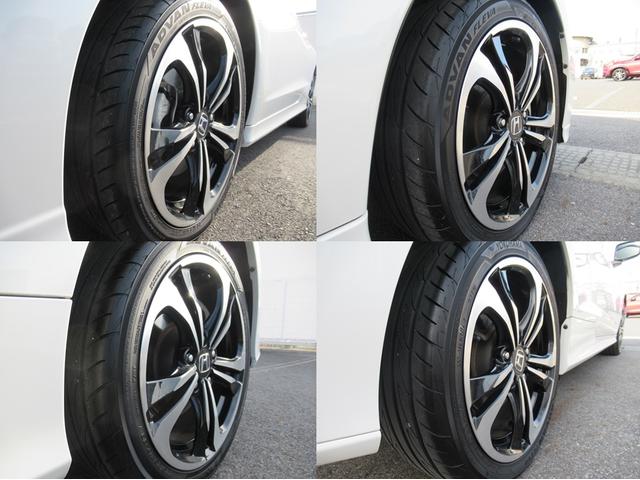 CR-Z αマスターレーベル 純正ナビ Bluetooth CD・DVD再生 フルセグTV バックカメラ あんしんパッケージ LEDヘッドライト 純正アルミホイール 2トーンカラー プレミアムペダル 禁煙車 スマートキー(13枚目)