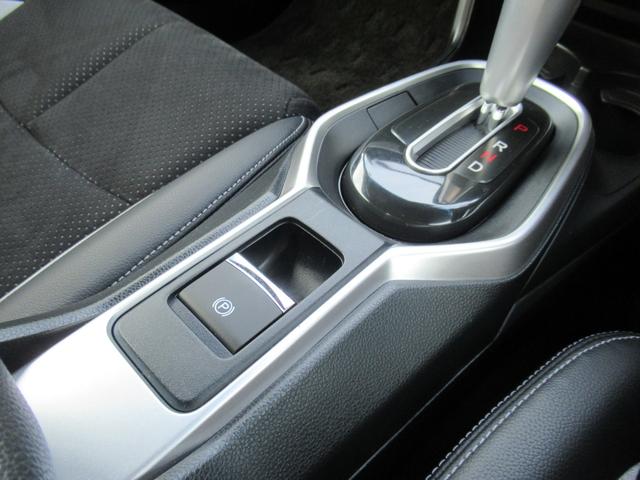 CR-Z αマスターレーベル 純正ナビ Bluetooth CD・DVD再生 フルセグTV バックカメラ あんしんパッケージ LEDヘッドライト 純正アルミホイール 2トーンカラー プレミアムペダル 禁煙車 スマートキー(24枚目)