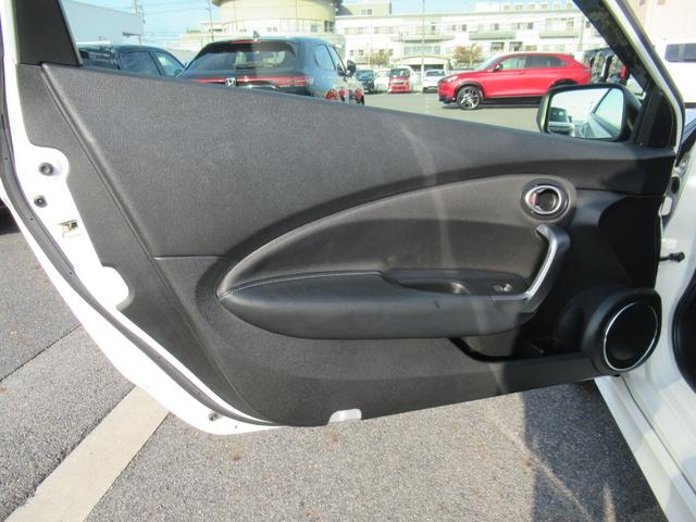 CR-Z αマスターレーベル 純正ナビ Bluetooth CD・DVD再生 フルセグTV バックカメラ あんしんパッケージ LEDヘッドライト 純正アルミホイール 2トーンカラー プレミアムペダル 禁煙車 スマートキー(34枚目)