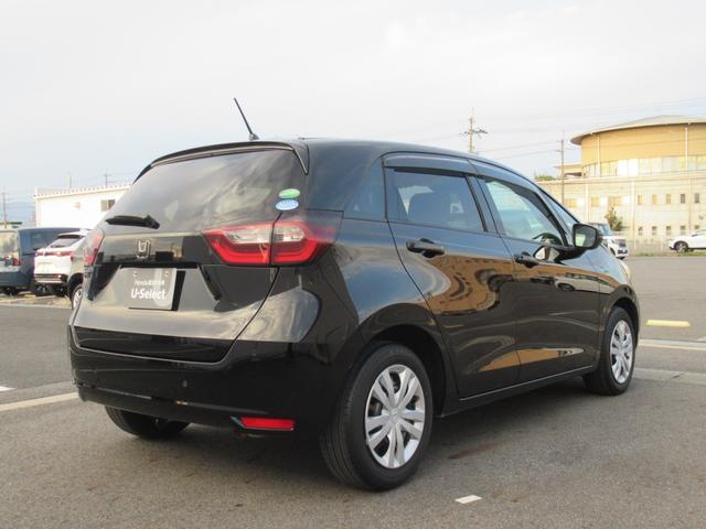 フィット ベーシック CD ホンダセンシング(9枚目)