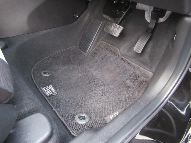 フィット ベーシック CD ホンダセンシング(30枚目)