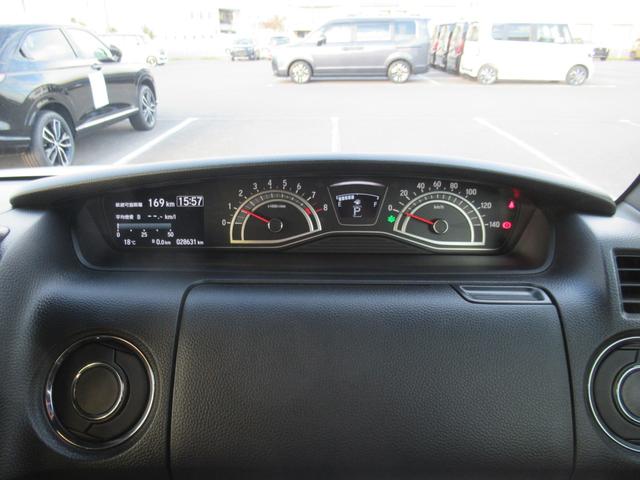 N-BOXカスタム L ギャザズディスプレイオーディオ Bluetooth CD・DVD再生 ワンセグTV バックカメラ 前後ドラレコ シートヒーター 電子制御パーキングブレーキ 左側電動スライド 純正アルミホイール(18枚目)