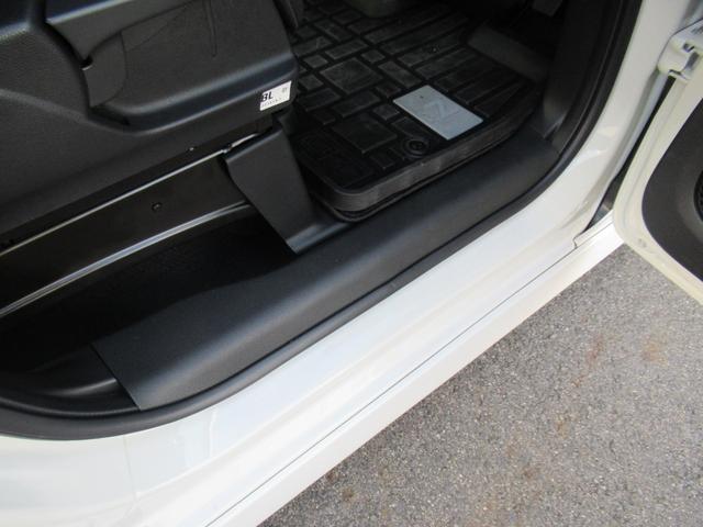 N-BOXカスタム L ギャザズディスプレイオーディオ Bluetooth CD・DVD再生 ワンセグTV バックカメラ 前後ドラレコ シートヒーター 電子制御パーキングブレーキ 左側電動スライド 純正アルミホイール(38枚目)