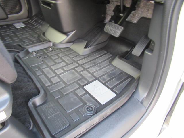 N-BOXカスタム L ギャザズディスプレイオーディオ Bluetooth CD・DVD再生 ワンセグTV バックカメラ 前後ドラレコ シートヒーター 電子制御パーキングブレーキ 左側電動スライド 純正アルミホイール(39枚目)