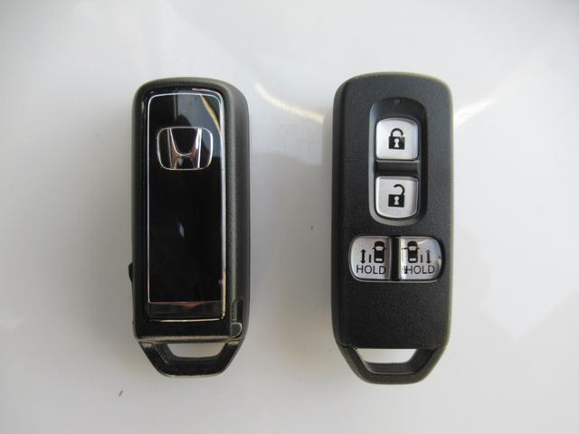 N-BOXカスタム Lターボ ギャザズナビ Bluetooth CD・DVD再生 フルセグTV バックカメラ 前後ドラレコ アドバンスドルームミラー 両側電動スライド シートヒーター 純正アルミホイール シートバックテーブル(27枚目)