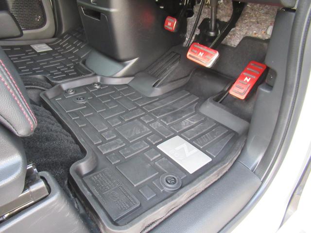 N-BOXカスタム Lターボ ギャザズナビ Bluetooth CD・DVD再生 フルセグTV バックカメラ 前後ドラレコ アドバンスドルームミラー 両側電動スライド シートヒーター 純正アルミホイール シートバックテーブル(38枚目)