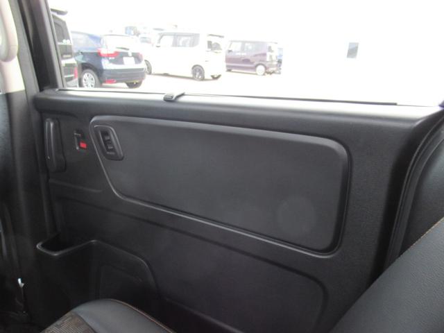 フリード+ クロスター・ホンダセンシング ギャザズナビ Bluetooth CD・DVD再生 フルセグTV バックカメラ 前後ドラレコ 後席モニター 両側電動スライド シートヒーター 純正アルミホイール オートリトラミラー LEDヘッドライト(36枚目)