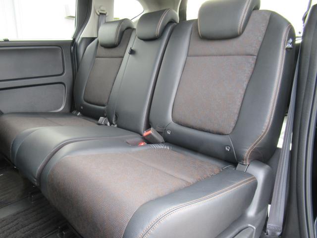 フリード+ クロスター・ホンダセンシング ギャザズナビ Bluetooth CD・DVD再生 フルセグTV バックカメラ 前後ドラレコ 後席モニター 両側電動スライド シートヒーター 純正アルミホイール オートリトラミラー LEDヘッドライト(51枚目)