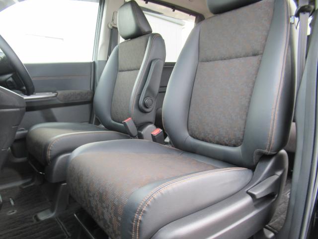 フリード+ クロスター・ホンダセンシング ギャザズナビ Bluetooth CD・DVD再生 フルセグTV バックカメラ 前後ドラレコ 後席モニター 両側電動スライド シートヒーター 純正アルミホイール オートリトラミラー LEDヘッドライト(55枚目)