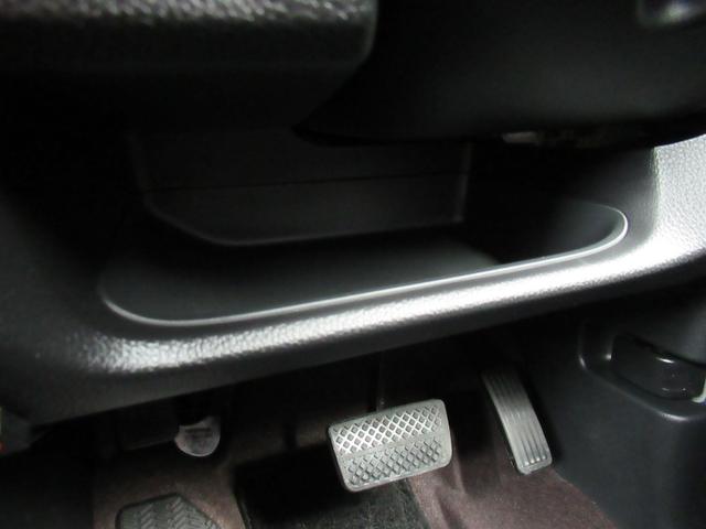 N-BOXカスタム G・Lターボホンダセンシング ギャザズナビ Bluetooth CD・DVD再生 フルセグTV バックカメラ 前後ドラレコ 両側電動スライド 後席モニター 後席ウィンドウフィルム LEDヘッドライト 純正アルミホイール(32枚目)