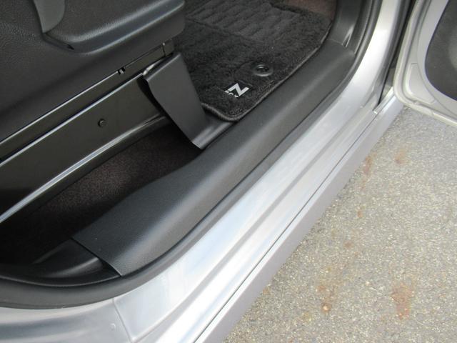 N-BOXカスタム G・Lターボホンダセンシング ギャザズナビ Bluetooth CD・DVD再生 フルセグTV バックカメラ 前後ドラレコ 両側電動スライド 後席モニター 後席ウィンドウフィルム LEDヘッドライト 純正アルミホイール(36枚目)
