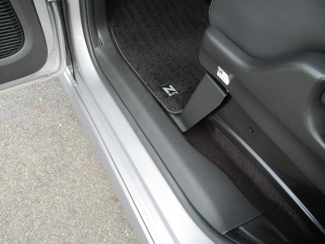 N-BOXカスタム G・Lターボホンダセンシング ギャザズナビ Bluetooth CD・DVD再生 フルセグTV バックカメラ 前後ドラレコ 両側電動スライド 後席モニター 後席ウィンドウフィルム LEDヘッドライト 純正アルミホイール(55枚目)