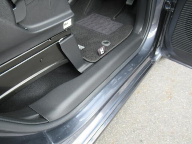 N-BOXカスタム ターボ ギャザズディスプレイオーディオ Bluetooth バックカメラ 両側電動スライド シートヒーター LEDヘッドライト シートバックテーブル ロールサンシェード ETC オートリトラミラー(31枚目)