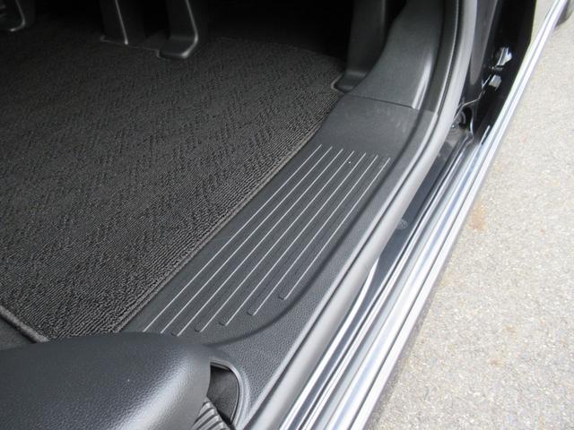 N-BOXカスタム ターボ ギャザズディスプレイオーディオ Bluetooth バックカメラ 両側電動スライド シートヒーター LEDヘッドライト シートバックテーブル ロールサンシェード ETC オートリトラミラー(35枚目)