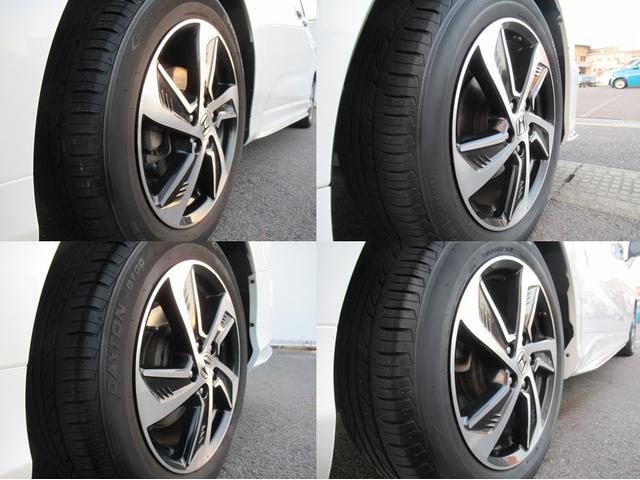 オデッセイ アブソルート ギャザズナビ Bカメラ 後席モニター 両側電動スライド(15枚目)