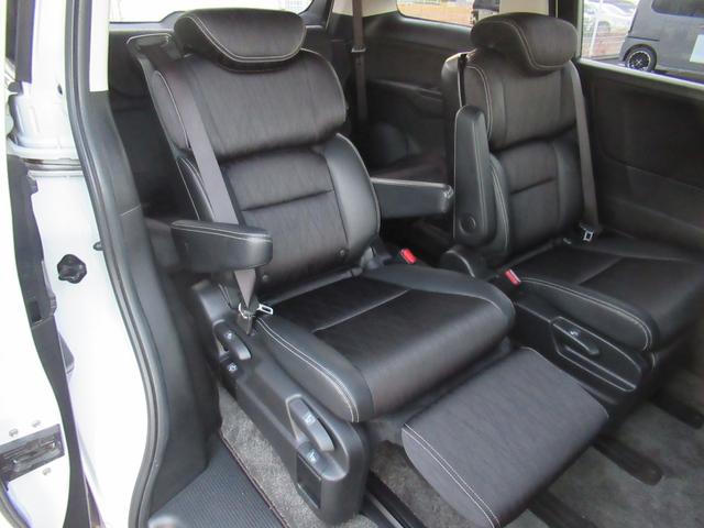 オデッセイ アブソルート ギャザズナビ Bカメラ 後席モニター 両側電動スライド(37枚目)