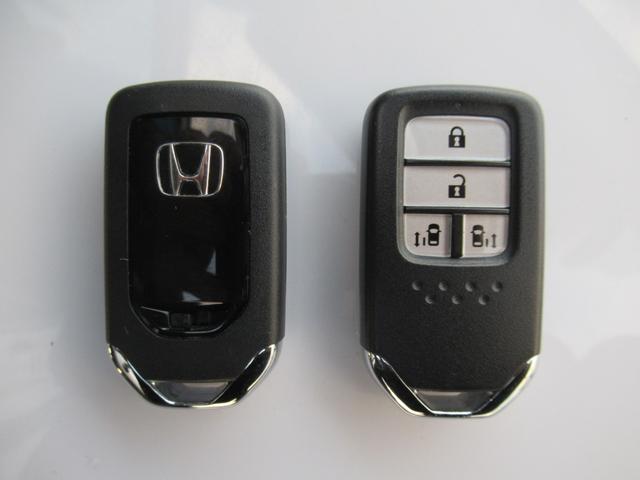 フリード G・ホンダセンシング ギャザズナビ Bカメラ 両側電動スライド LEDヘッドライト アルミ(22枚目)