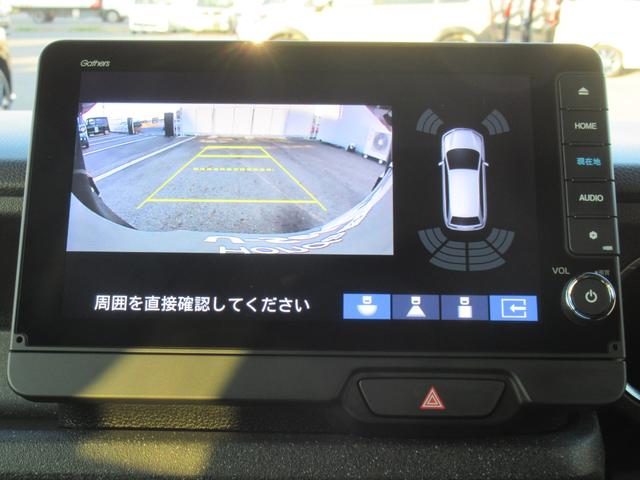 N-BOXカスタム ベースグレード 9インチHondaCONNECTナビ Bluetooth CD・DVD再生 フルセグTV バックカメラ 3カメラドラレコ 左側電動スライド シートヒーター 純正アルミホイール オートリトラミラー(2枚目)