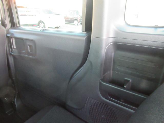 N-BOXカスタム ベースグレード 9インチHondaCONNECTナビ Bluetooth CD・DVD再生 フルセグTV バックカメラ 3カメラドラレコ 左側電動スライド シートヒーター 純正アルミホイール オートリトラミラー(35枚目)